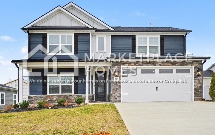 521 Kingwood Ln - Photo 3 of 28