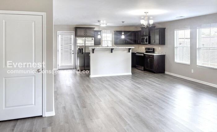 1226 Mount Lebanon Rd - Photo 5 of 21