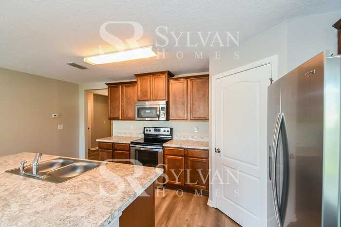 3229 Canyon Falls Dr - Photo 6 of 16