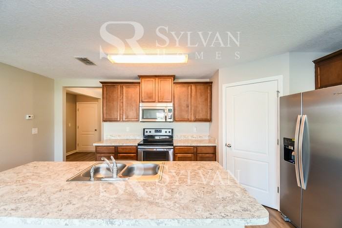 3229 Canyon Falls Dr - Photo 7 of 16