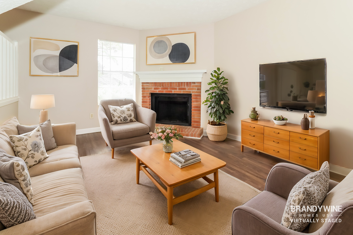 1228 Mill Lake Cir - Photo 4 of 22