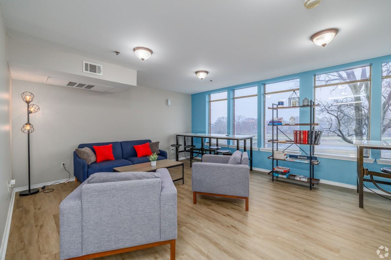 McGowan Flats Apartments - Photo 7 of 15