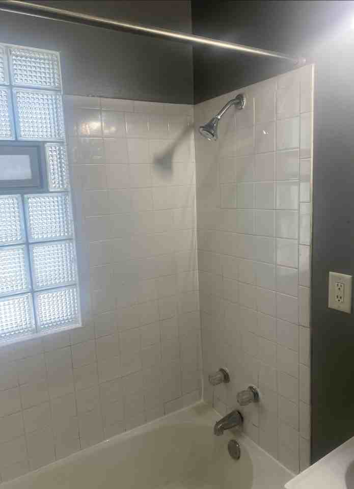 3441 N 14th St - Photo 3 of 7