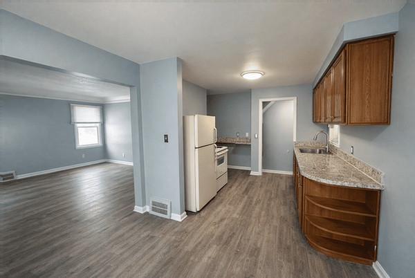 15824 Norborne #NA - Photo 2 of 17