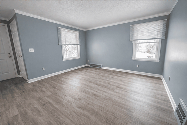 15824 Norborne #NA - Photo 4 of 17