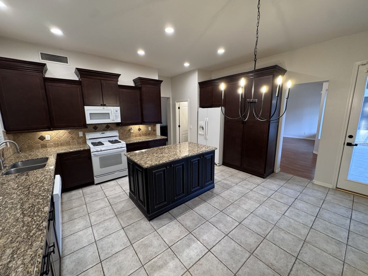 2871 E Melody Ln #NA - Photo 4 of 12