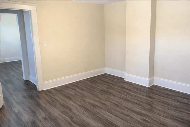 300 Steward Ave #3 - Photo 7 of 7