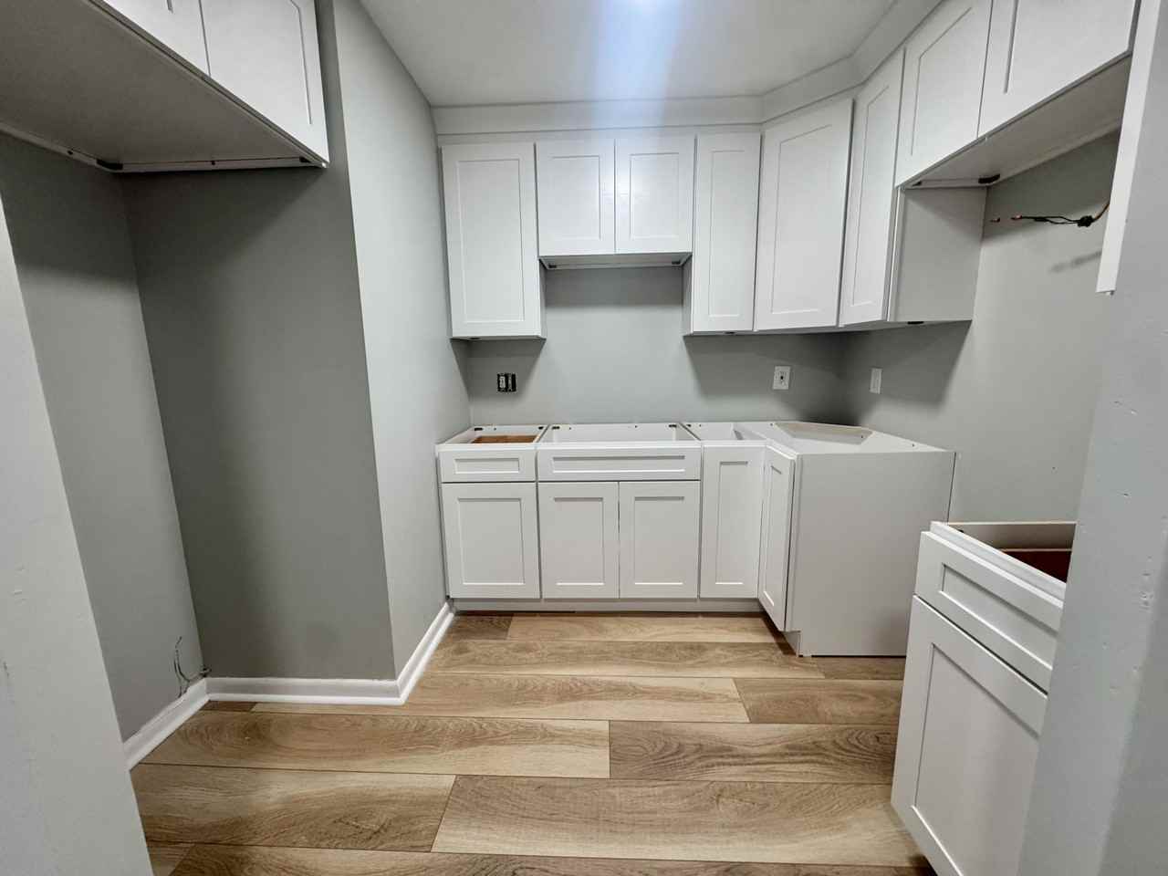 837 River St #5 - Photo 4 of 11