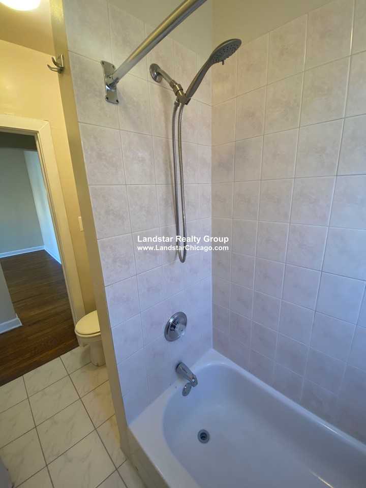 1345 W Touhy Ave #1341-2N - Photo 7 of 23