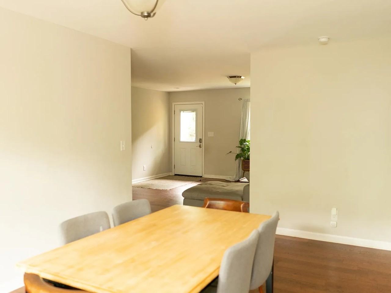 15 Woodstock Ln #NA - Photo 4 of 17