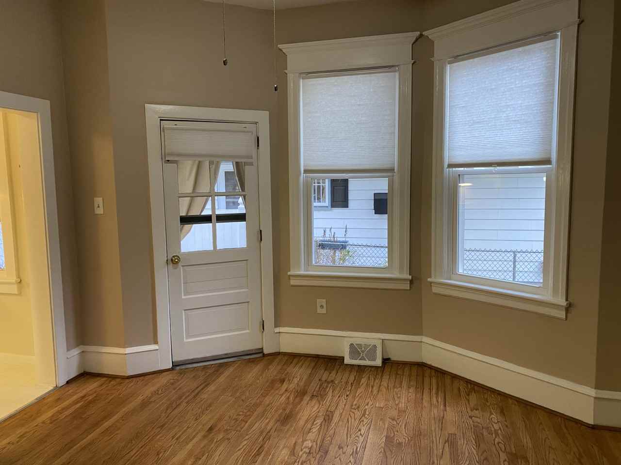 225 Wyoming Ave #A - Photo 5 of 16