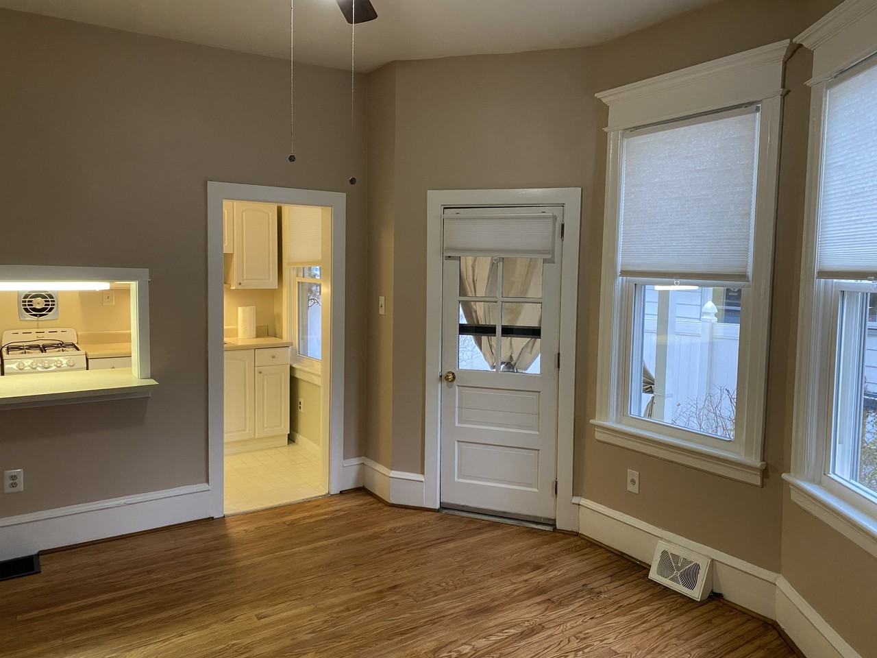 225 Wyoming Ave #A - Photo 6 of 16