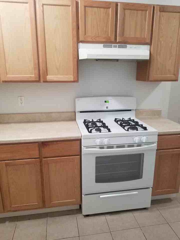 94 Hinman St #NA - Photo 3 of 13