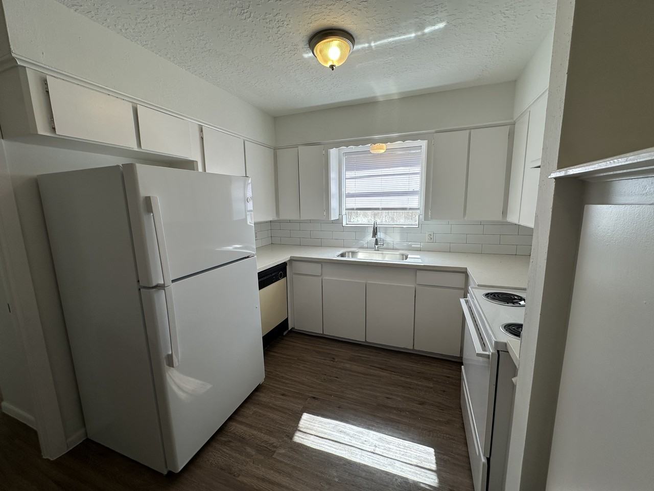 1522 N Thompson St #NA - Photo 5 of 13