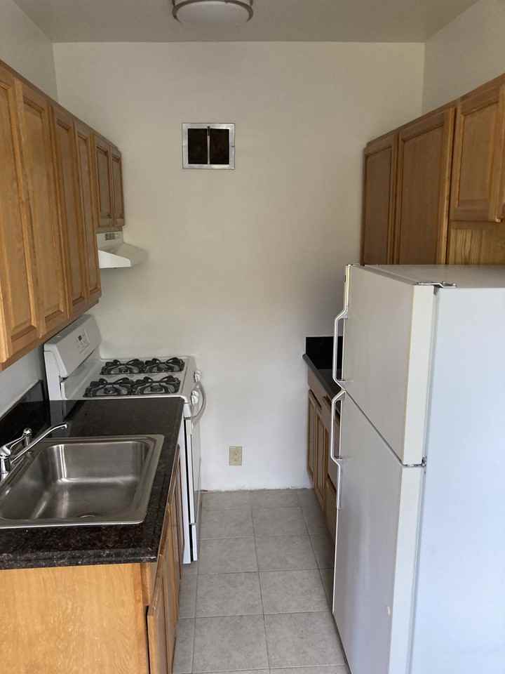 1130 ParkerApartment 306 #306 - Photo 4 of 14