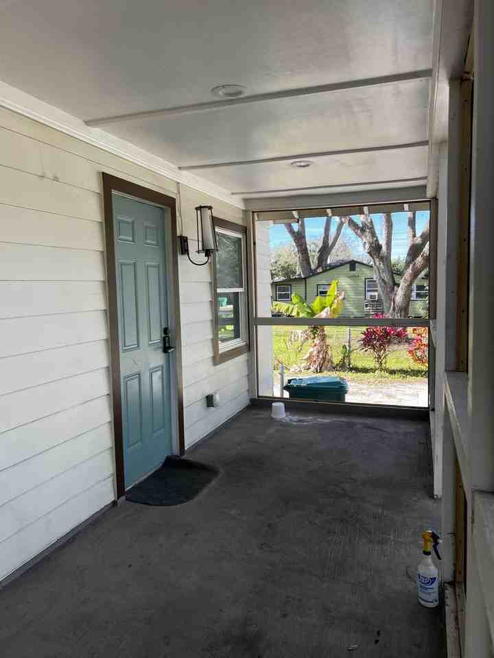 224 W Cypress St #NA - Photo 3 of 14