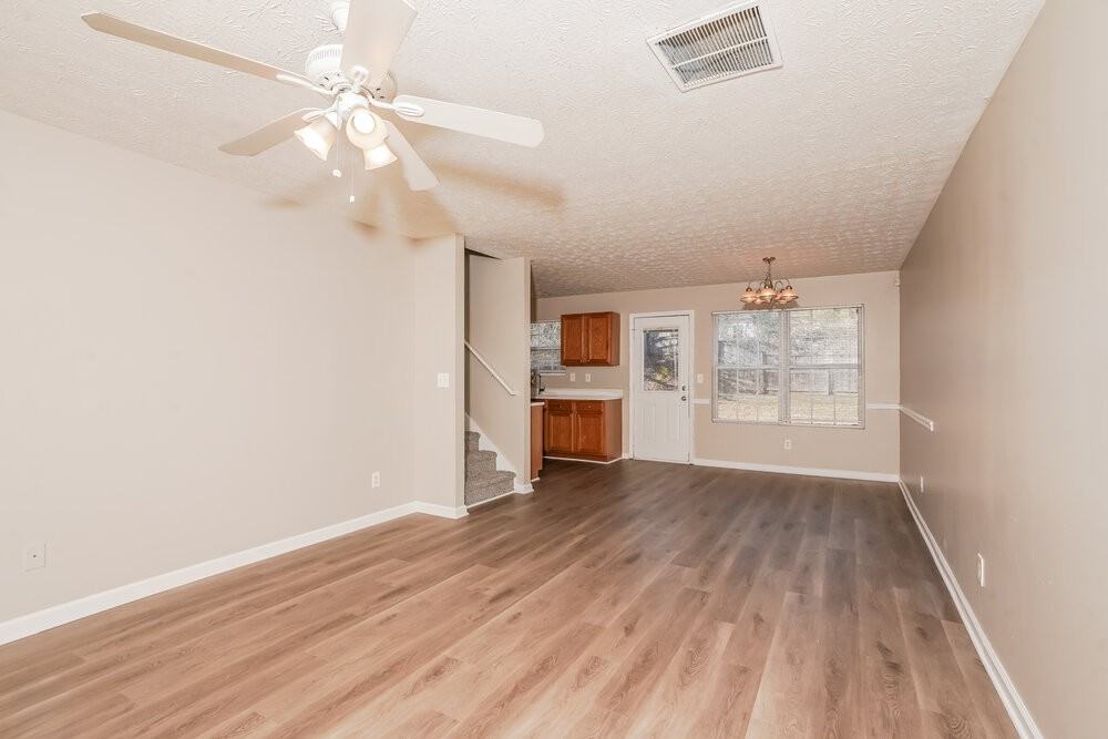 4025 Mission Way - Photo 5 of 17