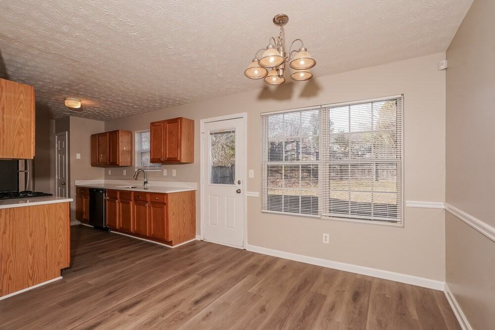 4025 Mission Way - Photo 7 of 17