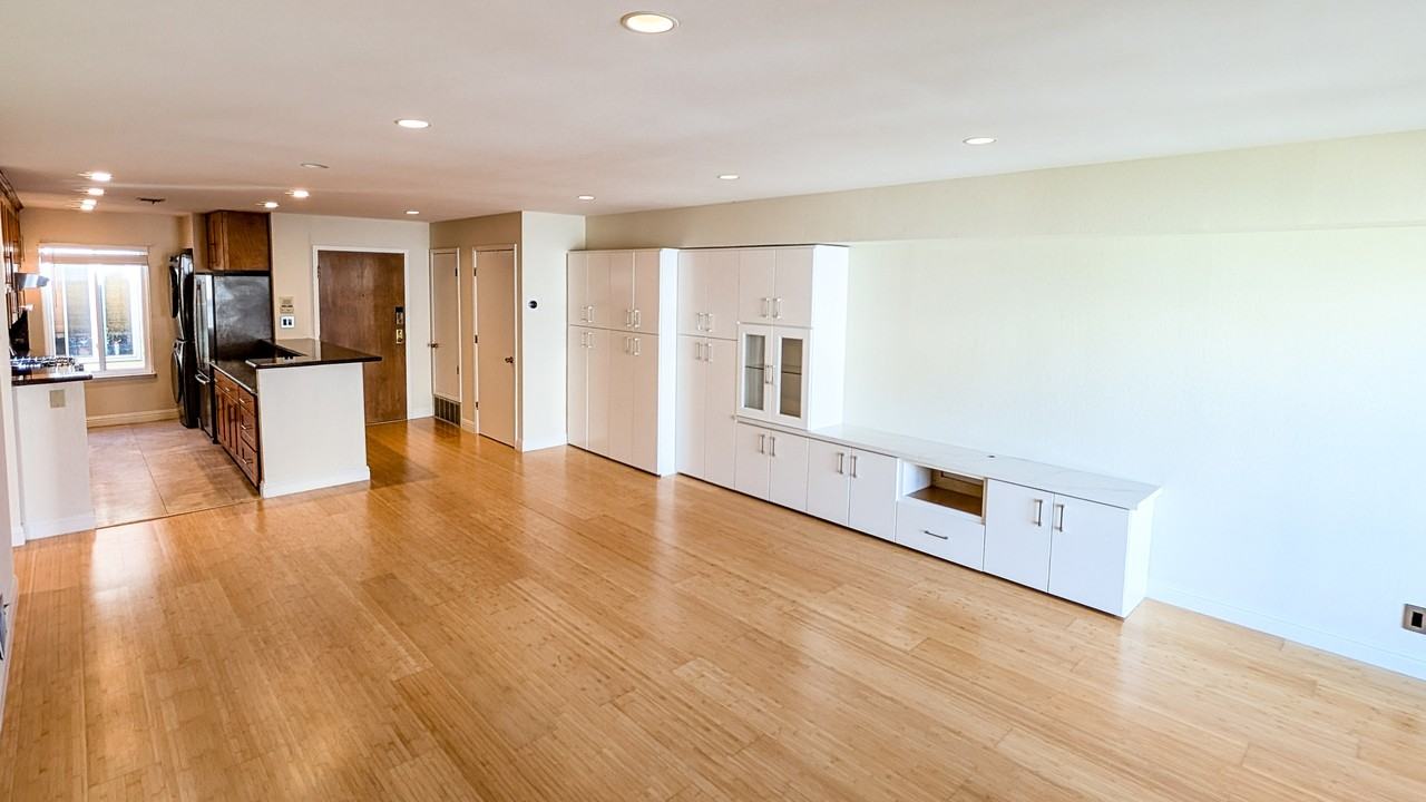 3321 26th St #3 - Photo 3 of 13