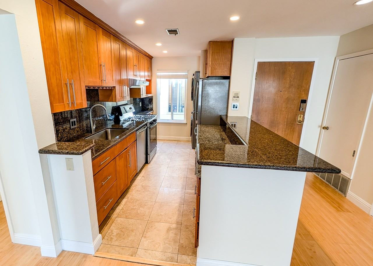 3321 26th St #3 - Photo 7 of 13