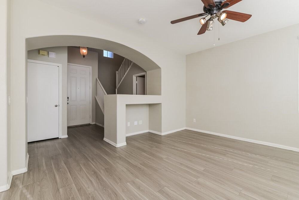 1945 Barrel Oak Ave - Photo 5 of 17