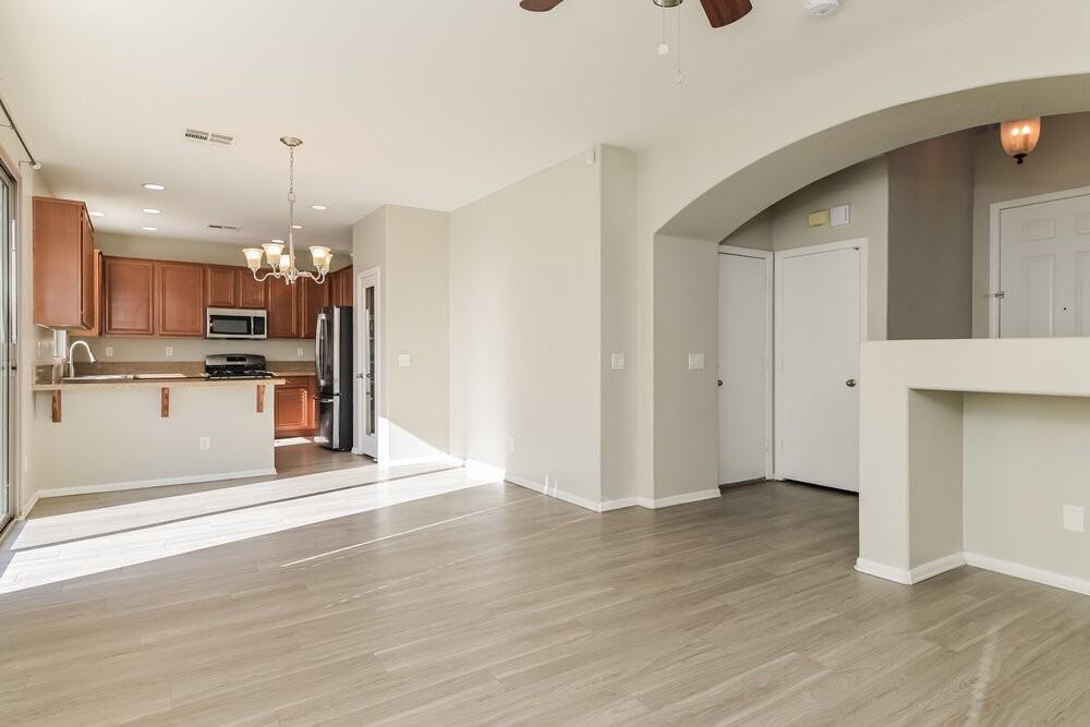 1945 Barrel Oak Ave - Photo 7 of 17