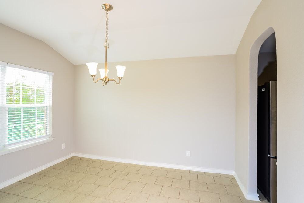 12049 Pearl Jubilee - Photo 5 of 16