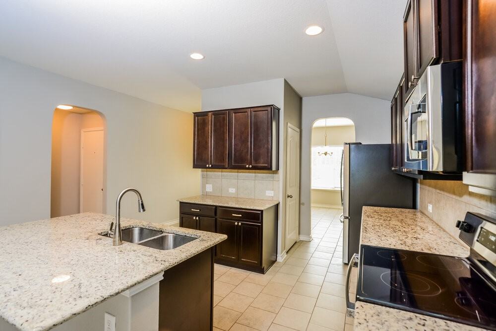 12049 Pearl Jubilee - Photo 7 of 16