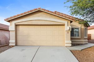 featured image of 422 W Tara Danette Dr