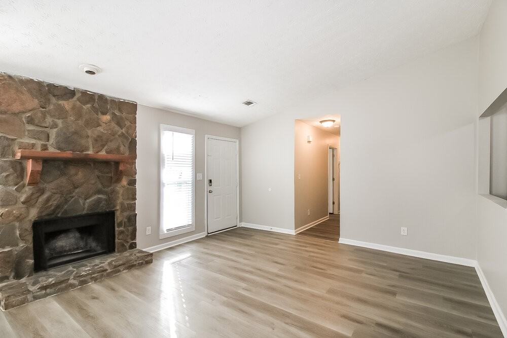 2564 Snake Ct - Photo 5 of 16