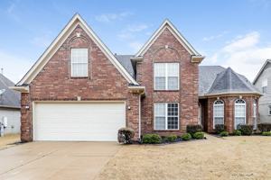 featured image of 10114 Bloomsbury Ave