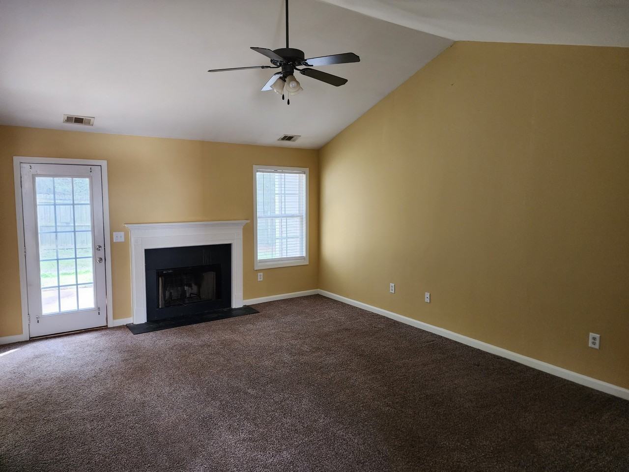 281 Birch Valley Dr #1 - Photo 2 of 12