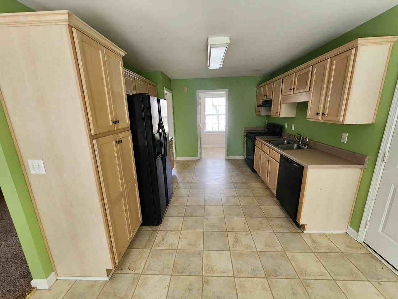 281 Birch Valley Dr #1 - Photo 4 of 12