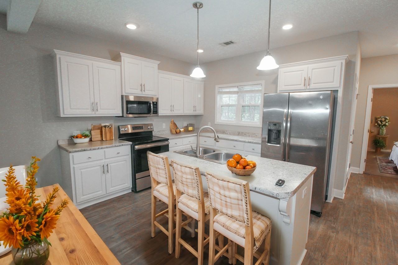 605 Sugar Maple Dr #1 - Photo 2 of 11