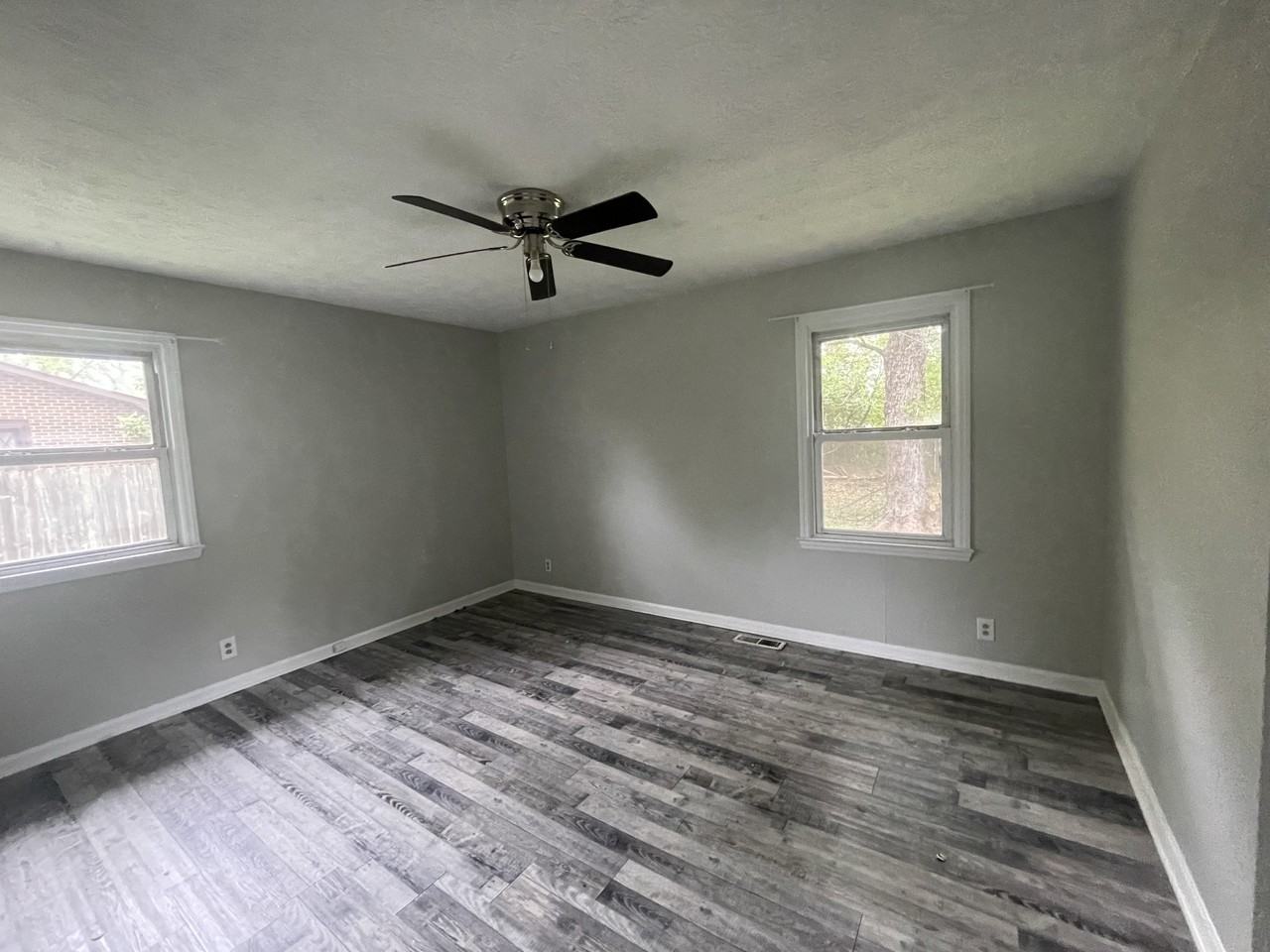 213 Jean St #1 - Photo 7 of 8