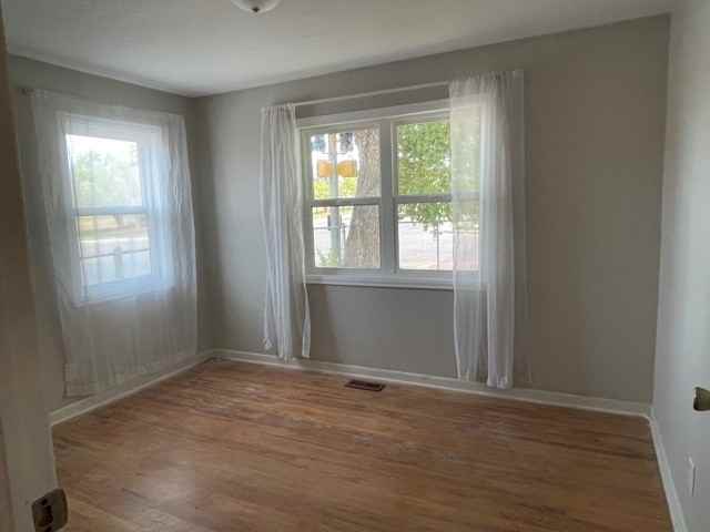 1200 S Conwell St #1 - Photo 3 of 6