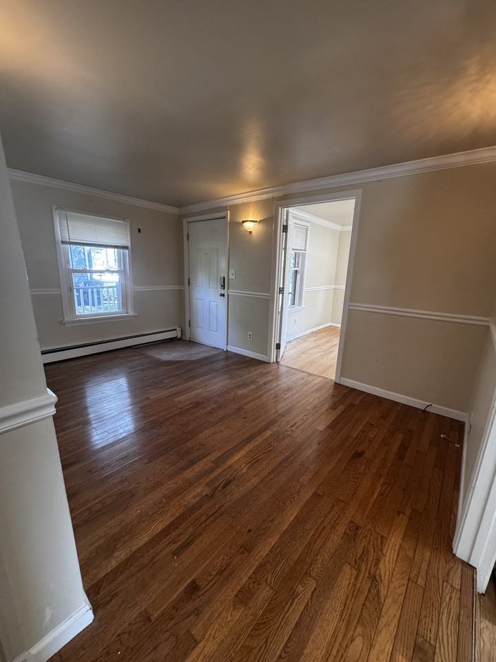 410 Washtenaw Rd #1ROOMS - Photo 6 of 16