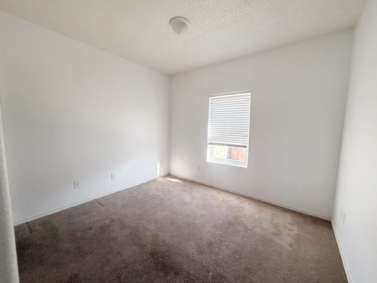 2302-2314 North Red Oak Drive - Photo 6 of 14