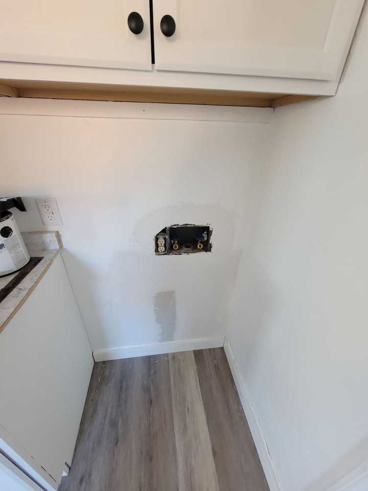 910 Lincoln St - Photo 7 of 8