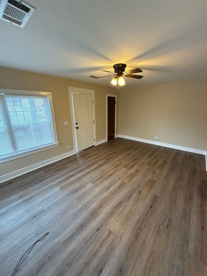 1003 N El Paso Ave - Photo 3 of 10