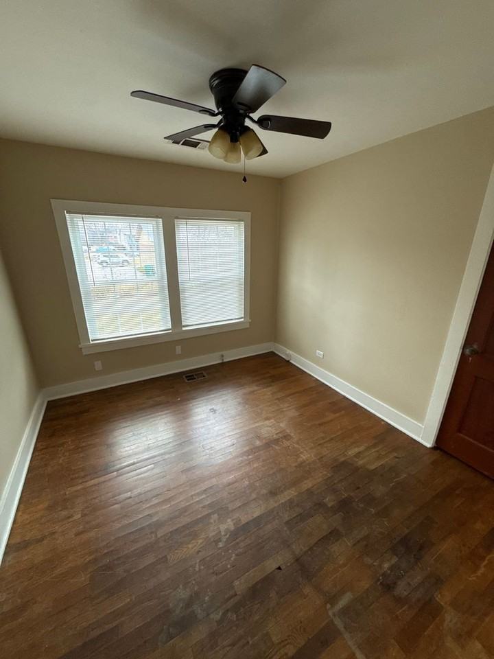 1003 N El Paso Ave - Photo 6 of 10