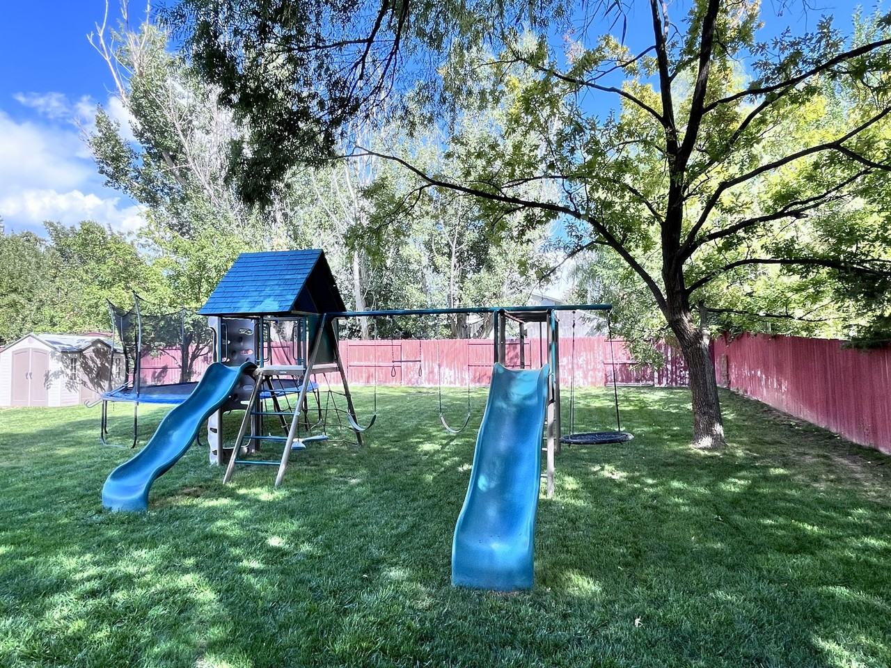 1917 S 1575 W - Photo 4 of 31