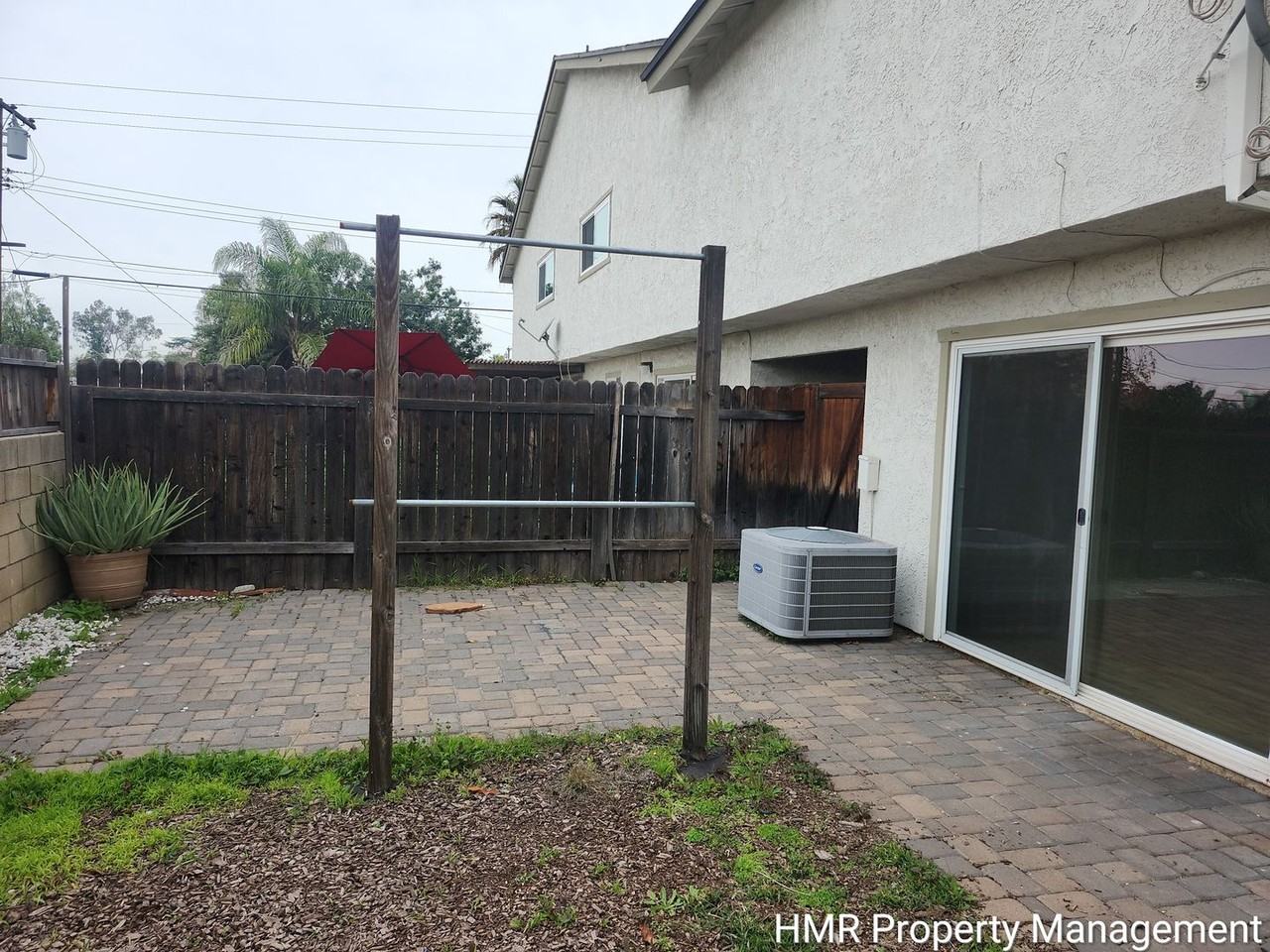 671 S College Ave - Photo 6 of 31