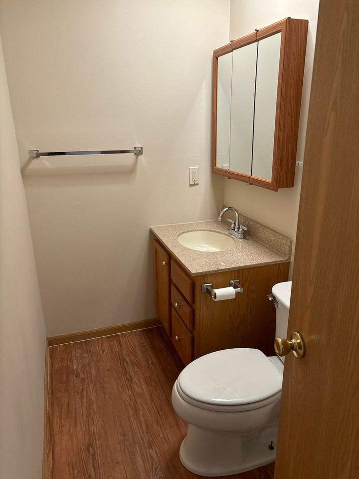 919 N 4th St - Photo 5 of 10