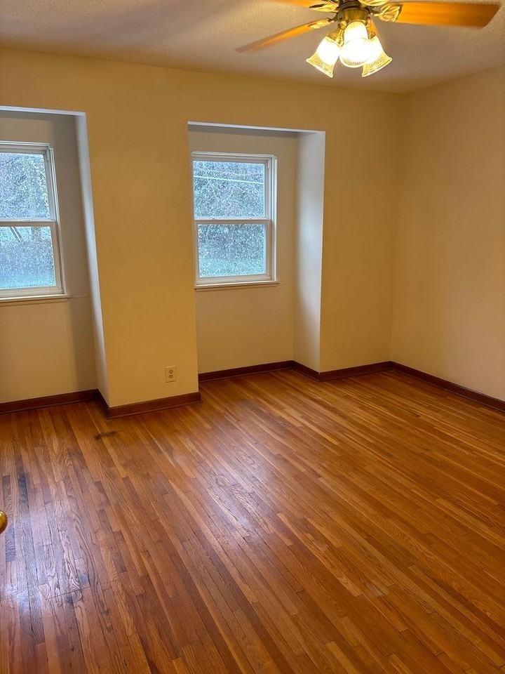 919 N 4th St - Photo 6 of 10