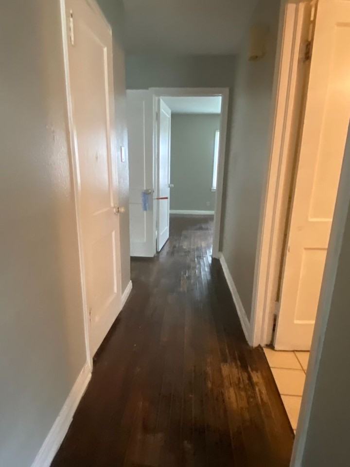 121 E 44th St - Photo 5 of 5