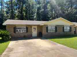 featured image of 422 Park Pl