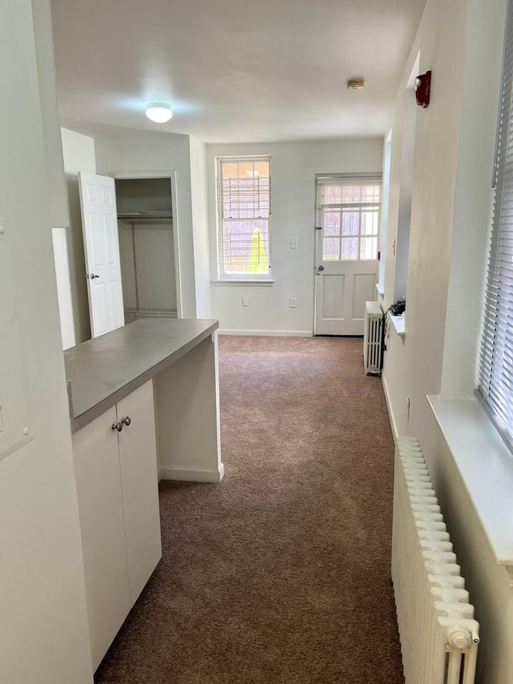 1314 Pine St - Photo 4 of 6