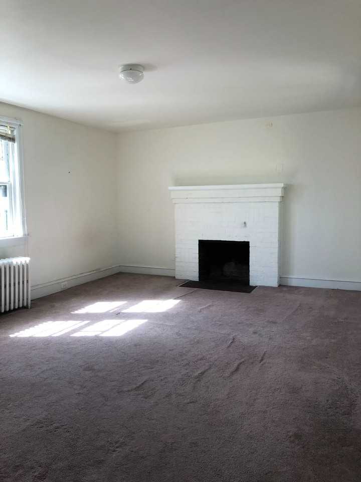 332 S 17th St ## 34 - Photo 4 of 6