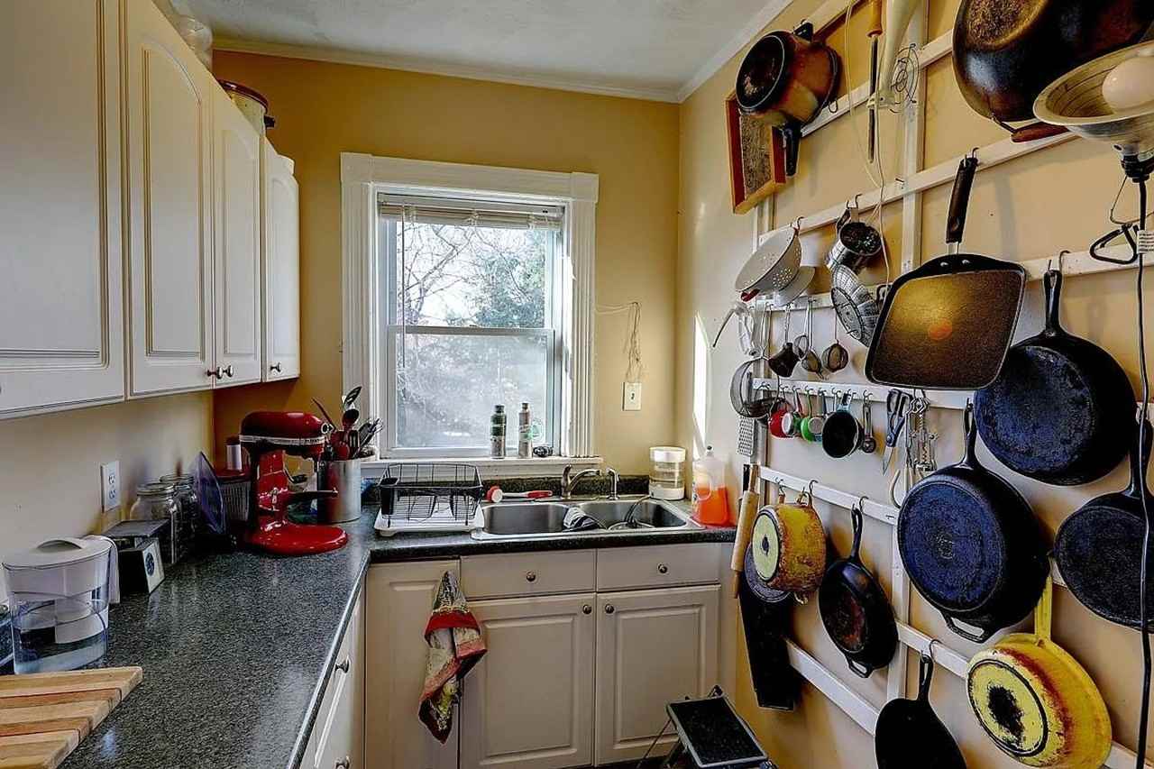 45 Carrington Ave - Photo 4 of 8